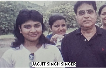 Dr. Kruti Parekh – with famous personalities 43